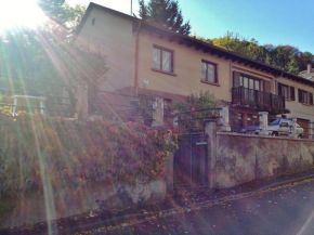 Отель Chambres d'hôtes chez Martine  Барр